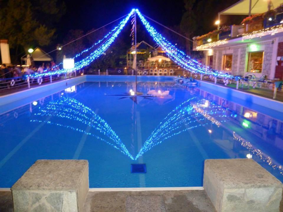 מרינה די קמרוטה Villaggio Residence Villamarina מראה חיצוני תמונה